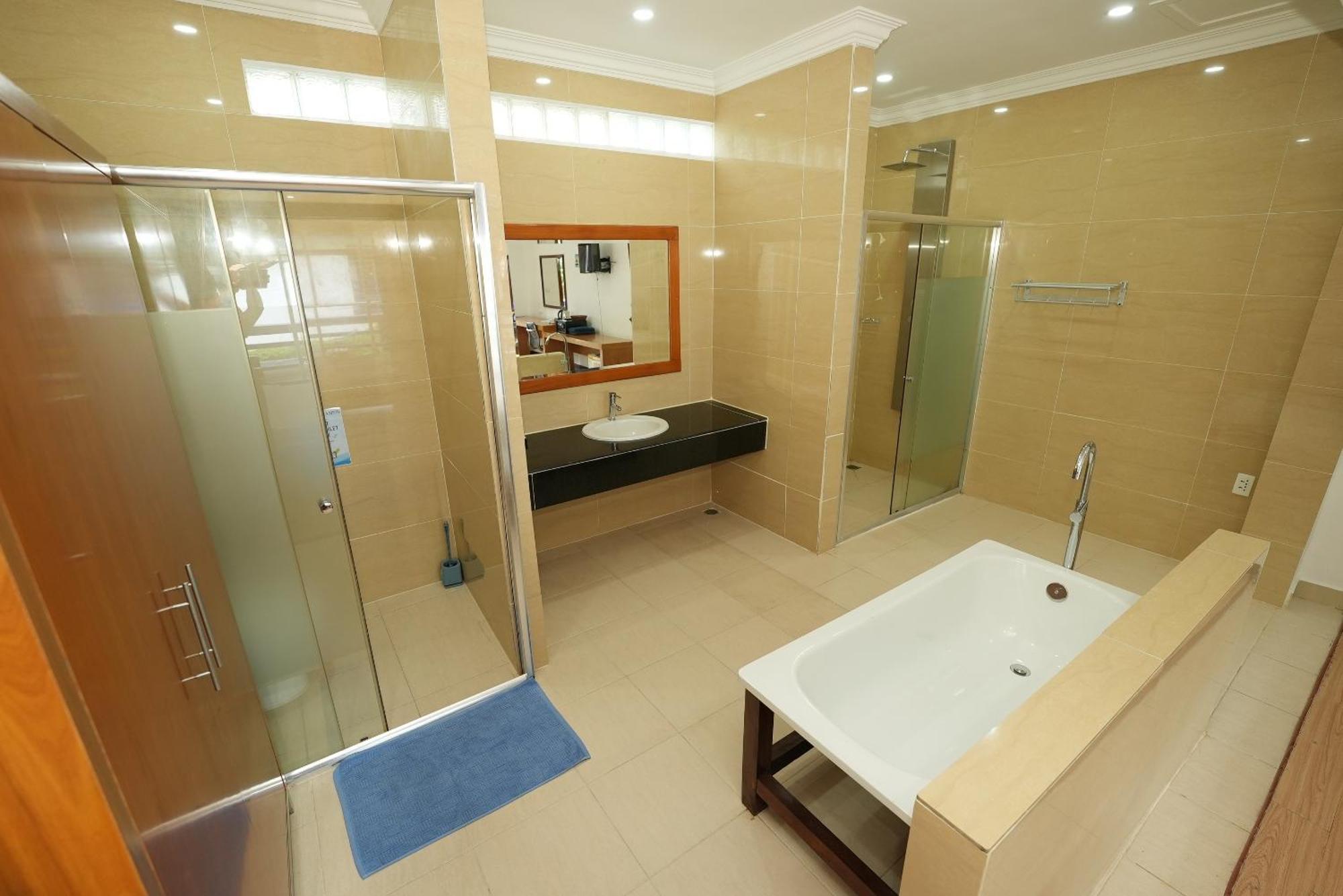 Koh Rong Resort 4*